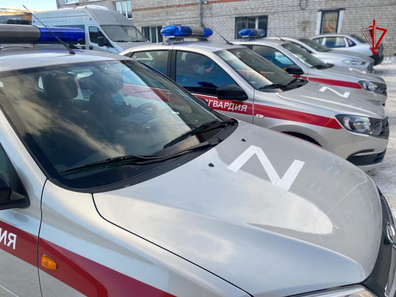 Буква «Z» появилась на всех патрульных автомобилях вневедомственной охраны Томской области