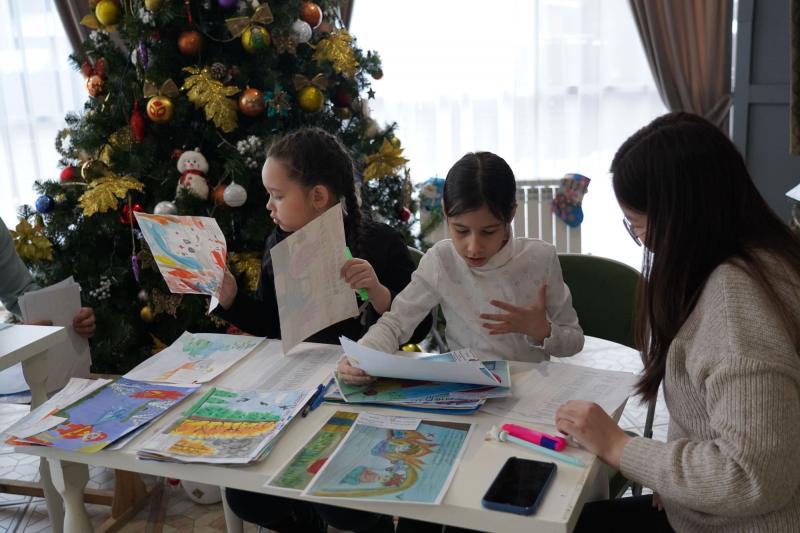 Соелма Дагаева, министр культуры Бурятии: "В республике растут талантливые юные художники"