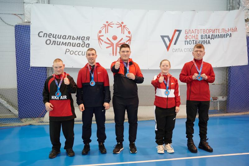 Особенные атлеты из различных уголков Самарской области проверили себя в выполнении испытаний комплекса ГТО