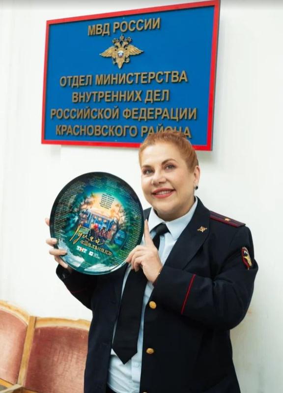 Марина Федункив наводит порядок в полиции: в разгаре съемки сериала 
«Гуляй, шальная!» для ТНТ